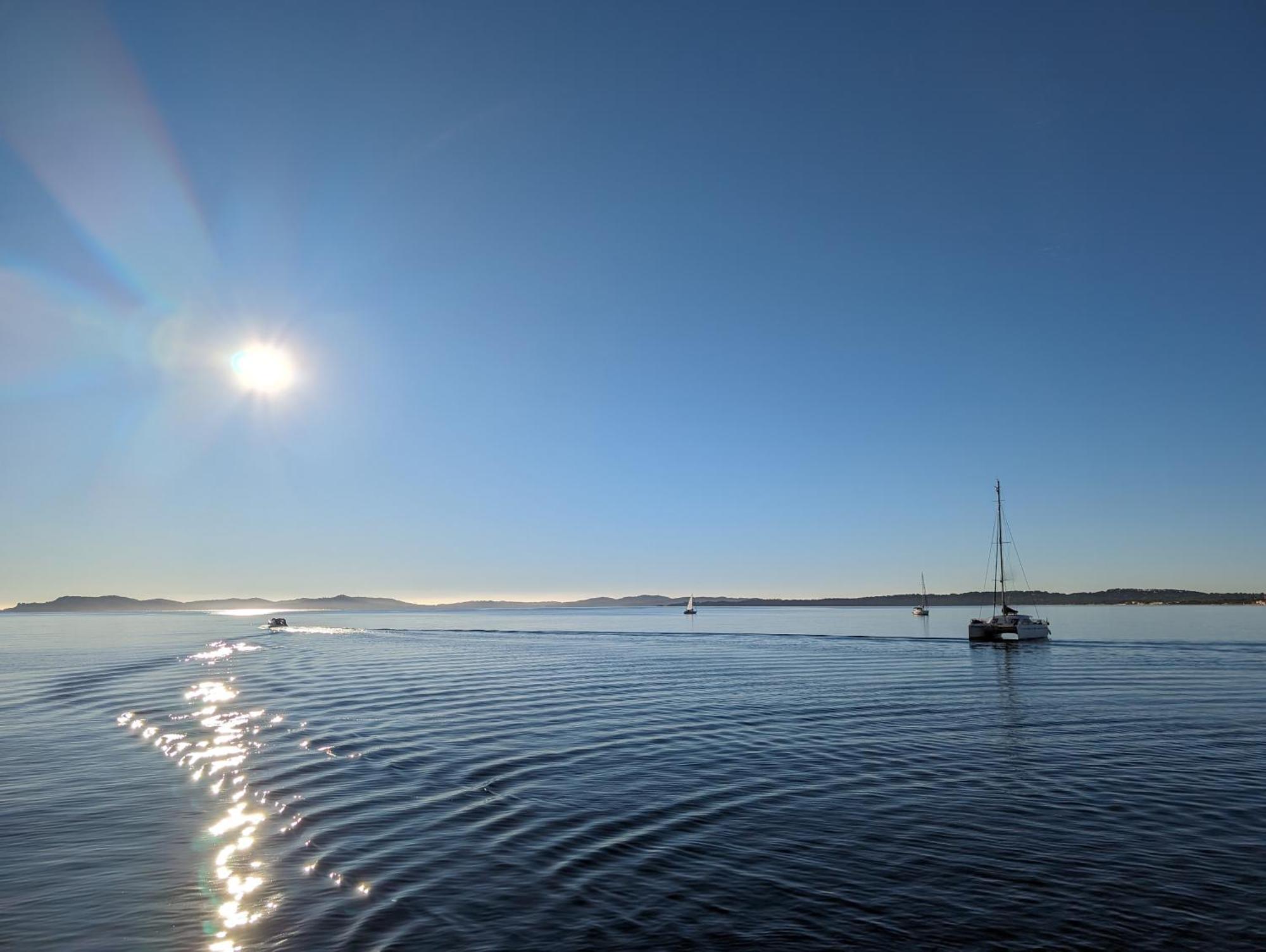 Calme A Giens , 2 Pas Du Port Et Des Plages Apartment Hyeres